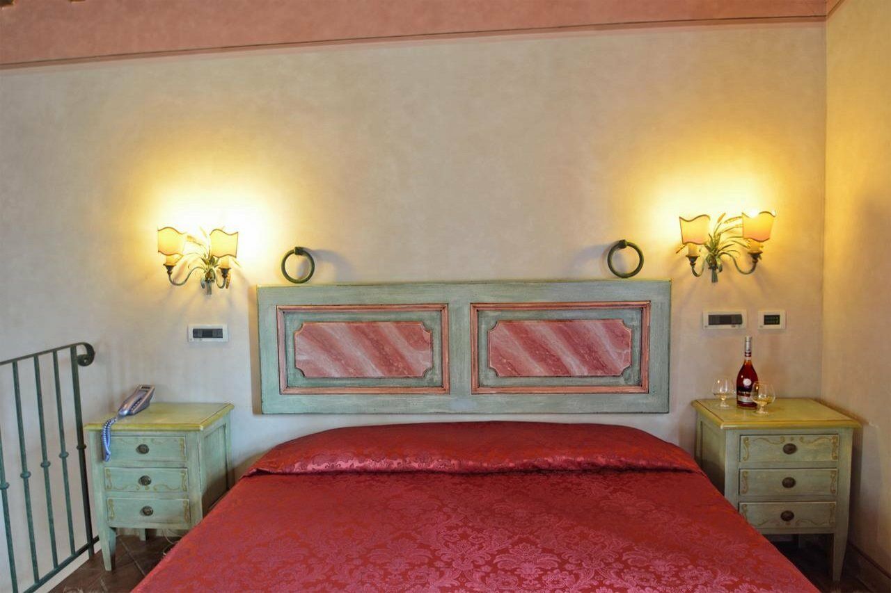 Calamidoro Hotel كالشّينايا المظهر الخارجي الصورة